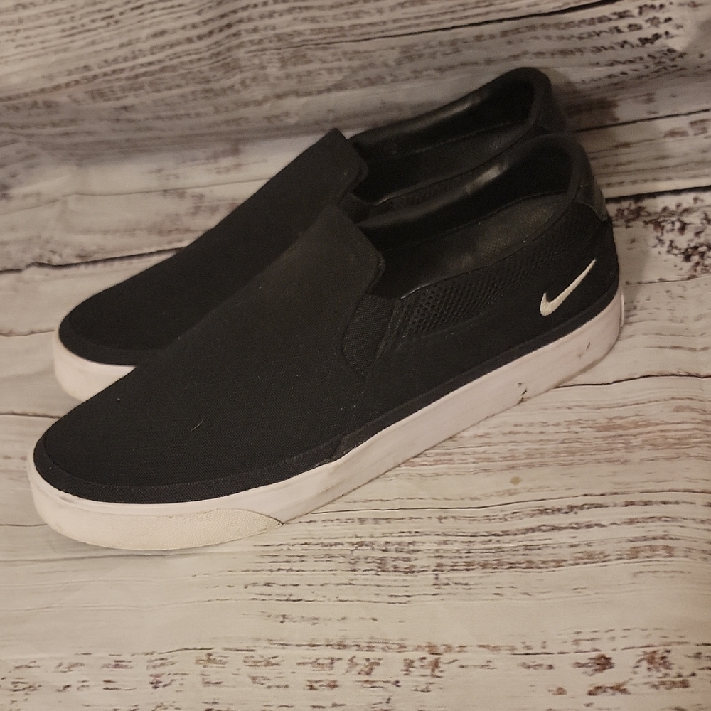Nike Black and White Slip-On Sneakers